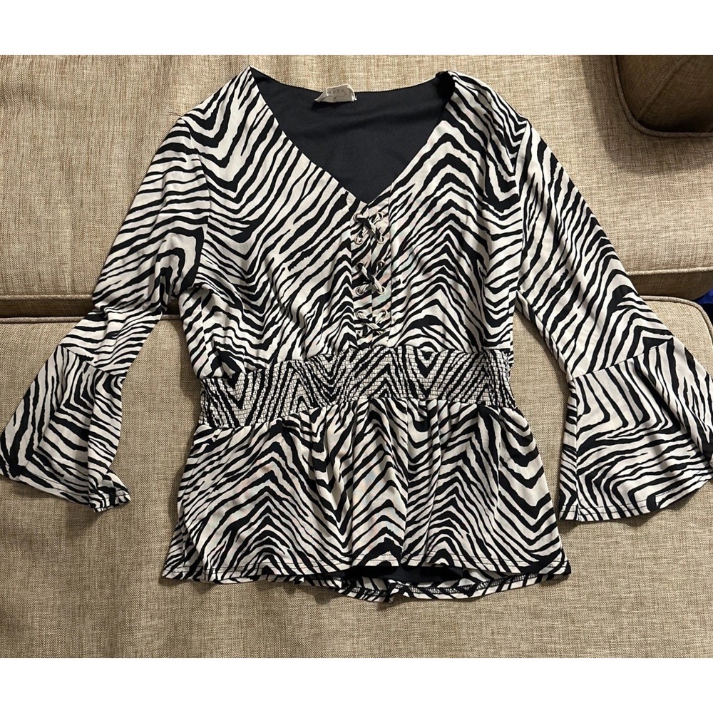 Women's Lace Up Front Blouse Black Beige Gold Flare Sleeve Animal Print M
